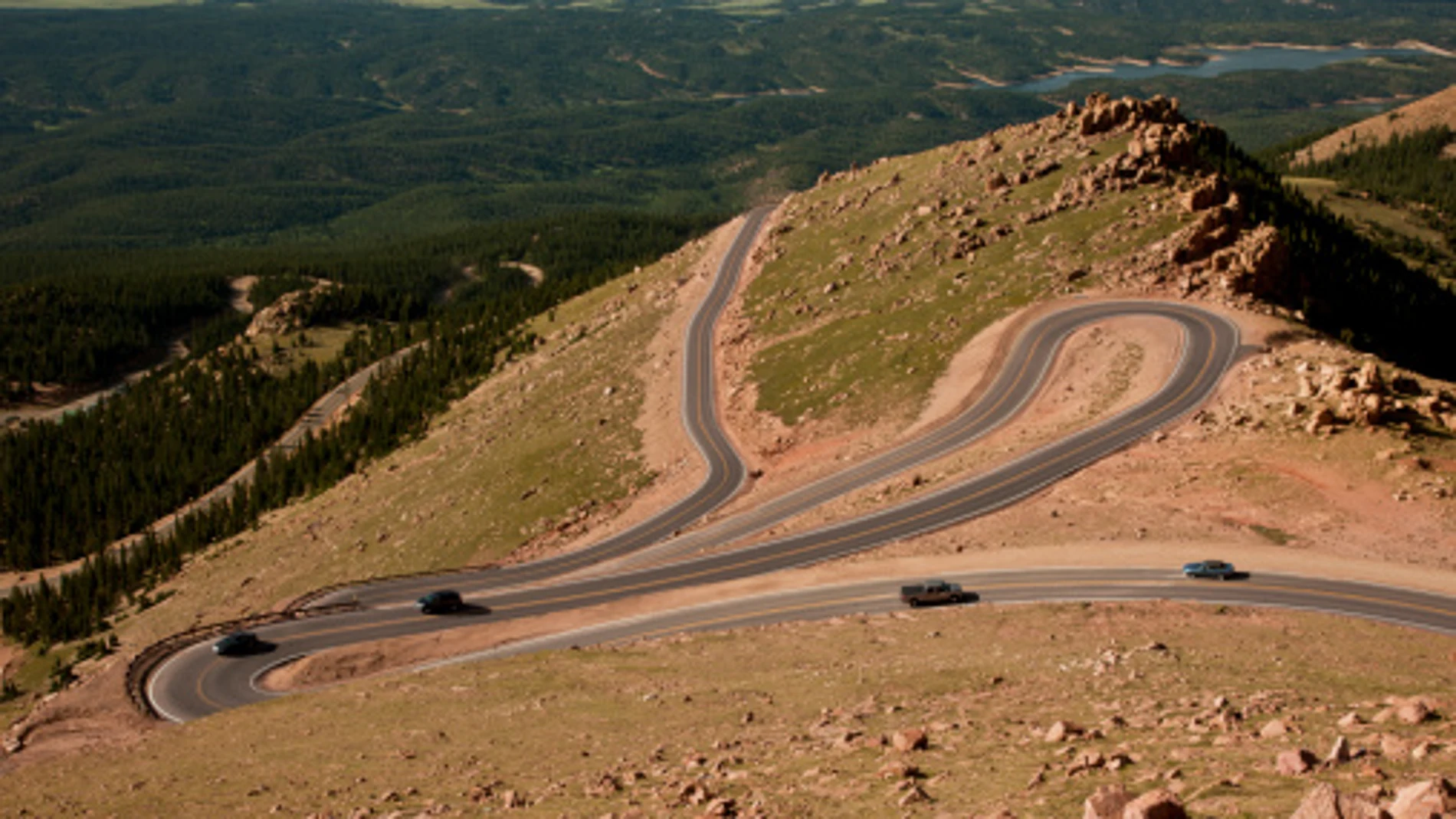 La terrible carrera de 'Pikes Peaks': del infierno al cielo La terrible carrera de 'Pikes Peaks': del infierno al cielo