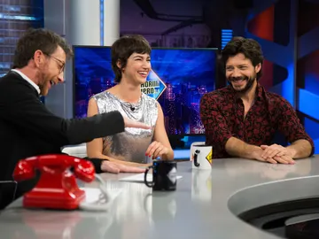 El spoiler sobre 'La casa de papel' que cuenta Pablo Motos: ¿Úrsula Corberó y Álvaro Morte pueden confirmarlo? El spoiler sobre 'La casa de papel' que cuenta Pablo Motos: ¿Úrsula Corberó y Álvaro Morte pueden confirmarlo?