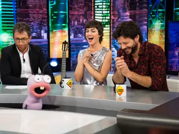 Trancas y Barrancas sorprenden a Úrsula Corberó y a Álvaro Morte con los atracos más divertidos de la historia Trancas y Barrancas sorprenden a Úrsula Corberó y a Álvaro Morte con los atracos más divertidos de la historia