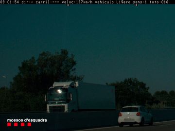 Coche interceptado a 197km/h