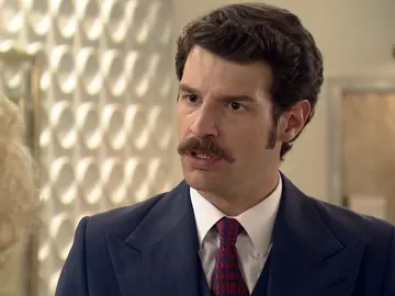 'Amar es para siempre': Carlos reta a su madre tras descubrir que Vicente es su hermano 'Amar es para siempre': Carlos reta a su madre tras descubrir que Vicente es su hermano