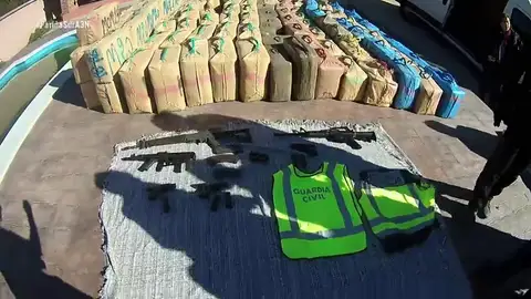 Prisión incondicional para el jefe de la Guardia Civil en Algeciras acusado de vínculos con el narcotráfico Prisión incondicional para el jefe de la Guardia Civil en Algeciras acusado de vínculos con el narcotráfico