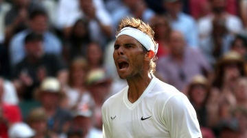 Nadal celebra un punto en el partido contra Kyrgios