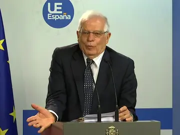 Borrell asegura que Exteriores no intervino emails como dice la Generalitat Borrell asegura que Exteriores no intervino emails como dice la Generalitat