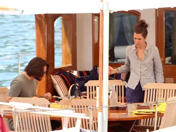 Carlota Casiraghi y Dimitri Rassam comienzan sus primeras vacaciones de recién casados Carlota Casiraghi y Dimitri Rassam comienzan sus primeras vacaciones de recién casados