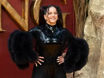 Rosalía en el estreno de 'El Rey León' Rosalía en el estreno de 'El Rey León'
