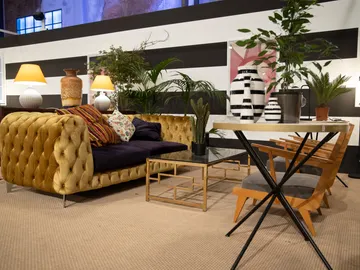 Iratxe y José nos hacen un 'tour' por el apartamento que han preparado para la final de 'Masters de la reforma' Iratxe y José nos hacen un 'tour' por el apartamento que han preparado para la final de 'Masters de la reforma'