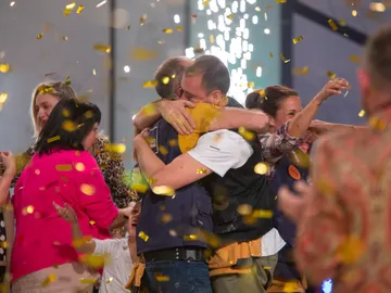 La alegría de los ‘winners’ Albert e Iván y el honorífico récord de José e Iratxe, en el making of de la final de ‘Masters de la reforma’ La alegría de los ‘winners’ Albert e Iván y el honorífico récord de José e Iratxe, en el making of de la final de ‘Masters de la reforma’