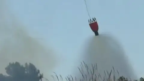 Un incendio calcina 900 hectáreas en Alicante Un incendio calcina 900 hectáreas en Alicante