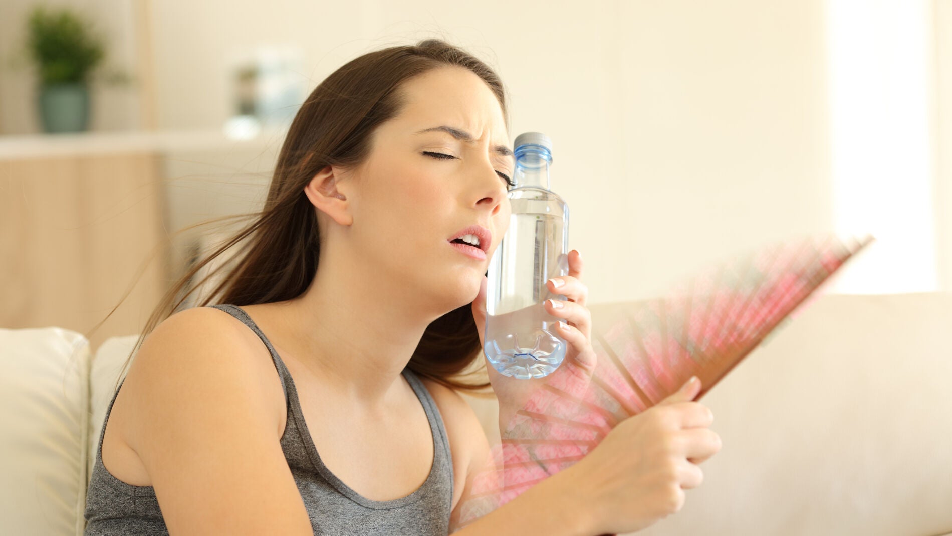 Trucos para no pasar calor en casa sin aire acondicionado