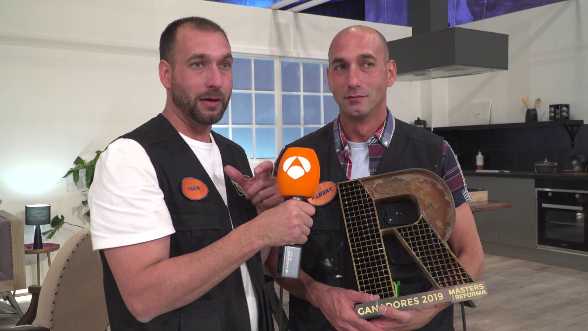 La gran lecci&oacute;n aprendida por Albert e Iv&aacute;n tras ganar 'Masters de la reforma': "Escuchar a los profesionales"