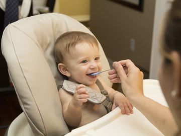 La OMS advierte sobre el exceso de azucar en los alimentos para bebes