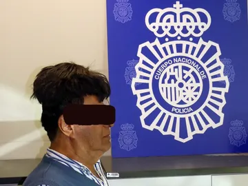 Detenido por ocultar droga bajo su peluquín Detenido por ocultar droga bajo su peluquín