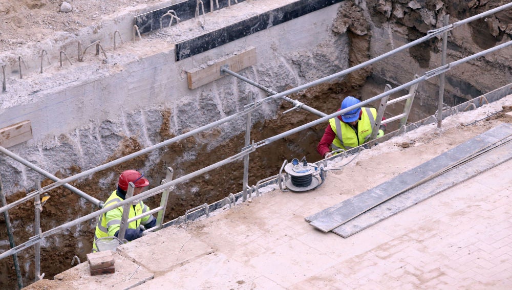  Obras de los accesos al aparcamiento subterráneo de la Plaza Mayor de Valladolid      