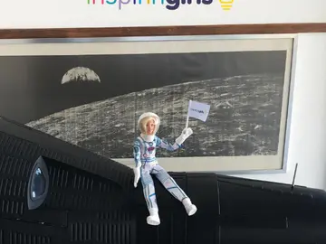 Barbie presenta su muñeca 'astronauta' Barbie presenta su muñeca 'astronauta'