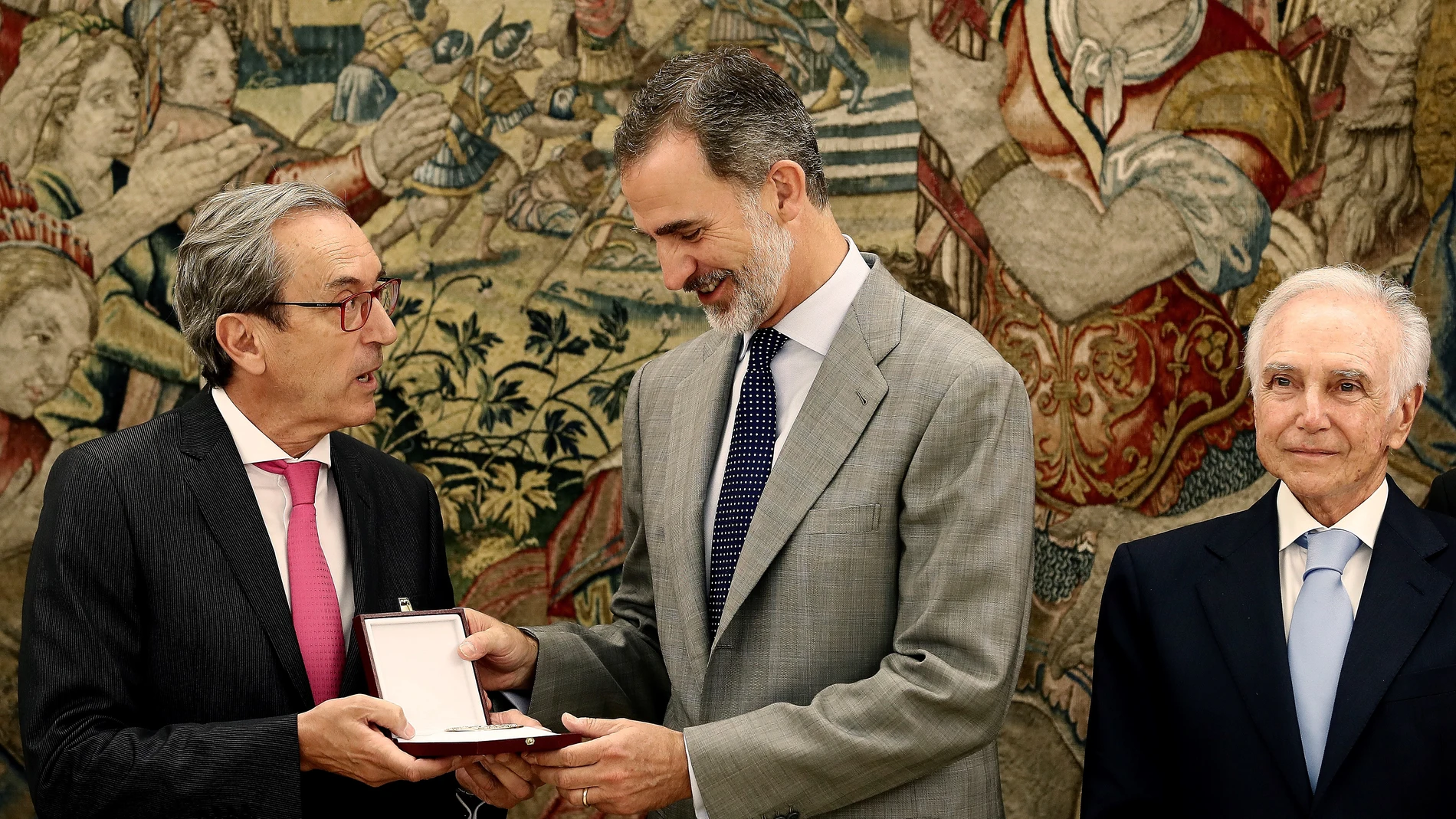 El Rey recibe a los taquígrafos del Congreso El Rey recibe a los taquígrafos del Congreso