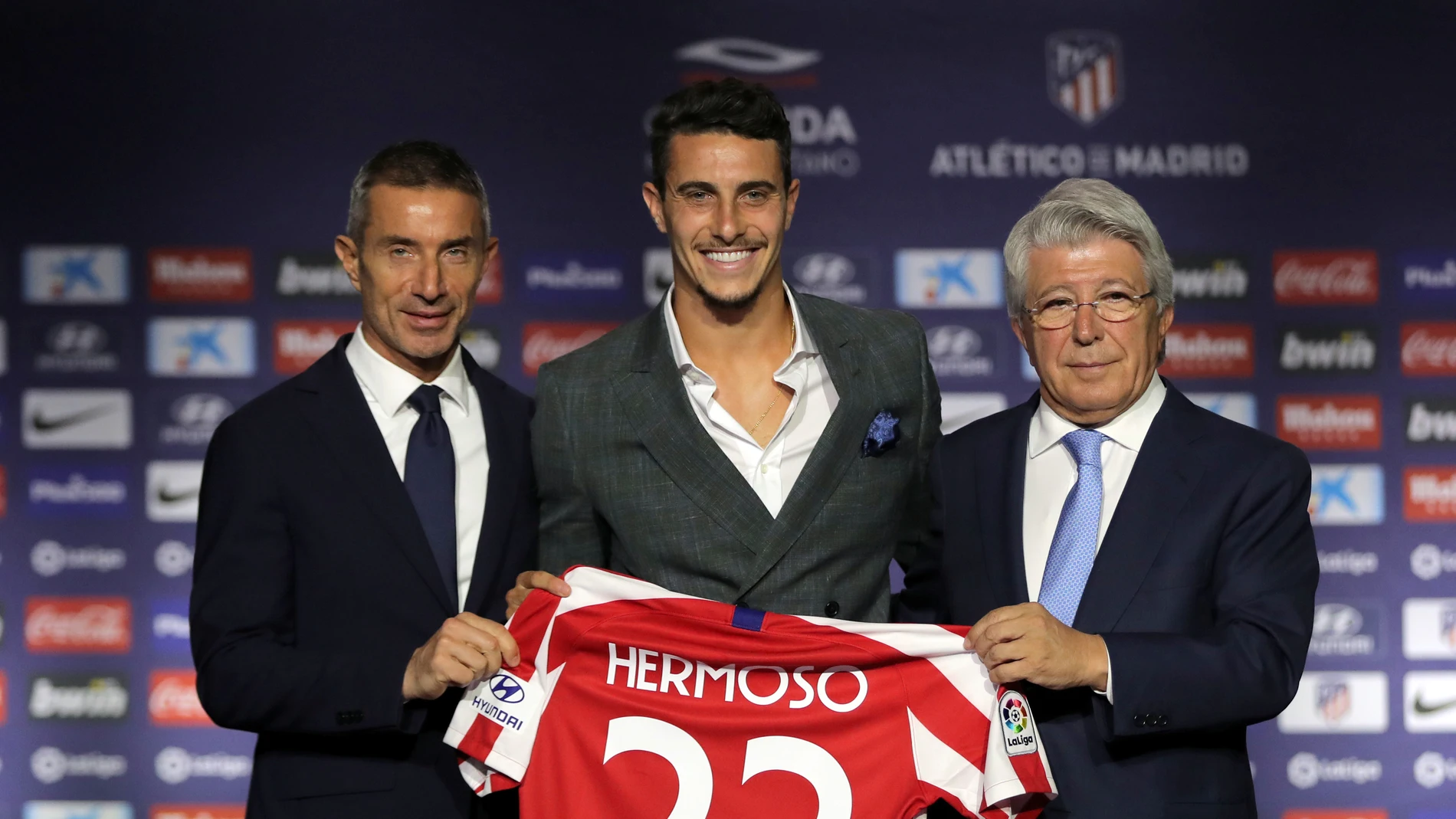 Mario Hermoso, presentado con el Atlético Mario Hermoso, presentado con el Atlético