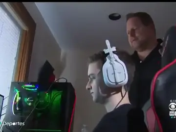 El niño que abandona sus estudios por un campeonato de Fornite:"Repartirán 30 millones de euros" El niño que abandona sus estudios por un campeonato de Fornite:"Repartirán 30 millones de euros"