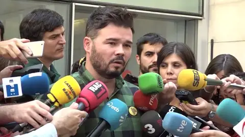 Los independentistas catalanes no cierran la puerta a la abstención en la investidura Los independentistas catalanes no cierran la puerta a la abstención en la investidura