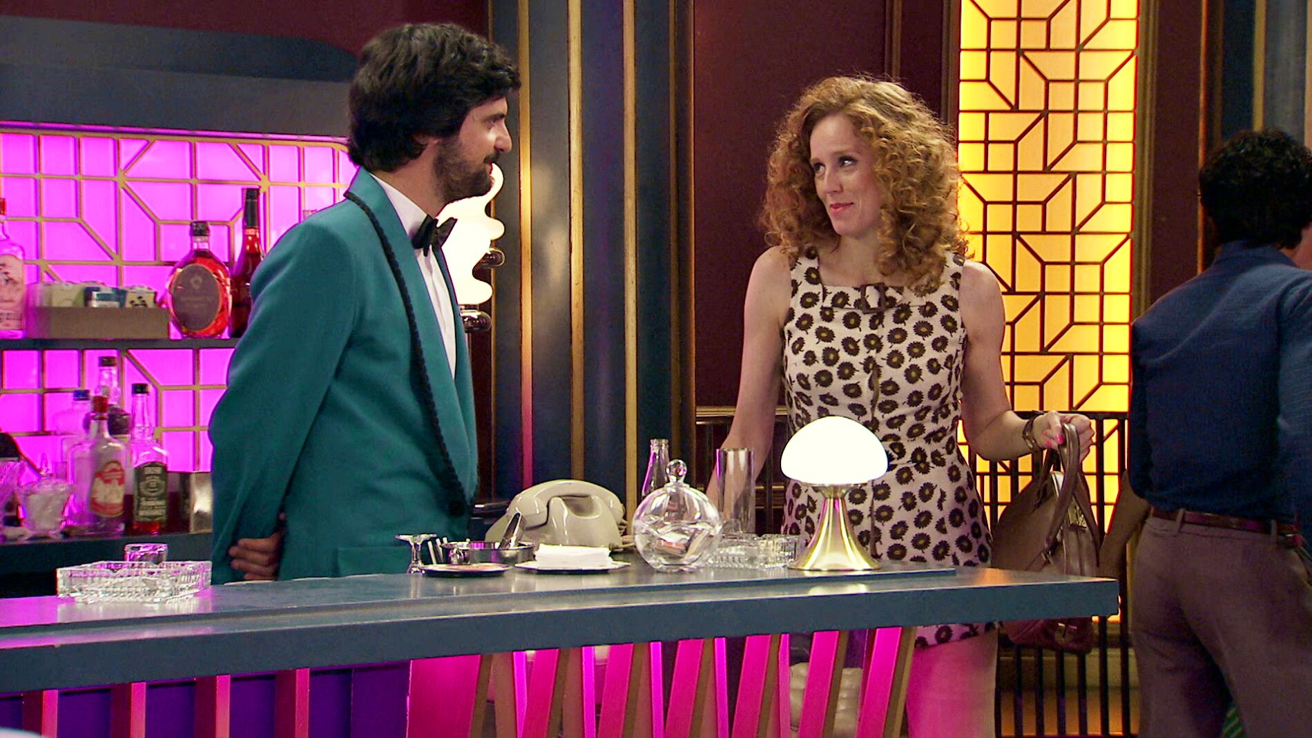 'Amar es para siempre': El comprensivo gesto de Ana con Vicente ayud&aacute;ndole con su madre 