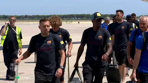 El Barcelona pone rumbo a Japón para disputar los dos primeros partidos de pretemporada; uno de ellos frente a Iniesta El Barcelona pone rumbo a Japón para disputar los dos primeros partidos de pretemporada; uno de ellos frente a Iniesta