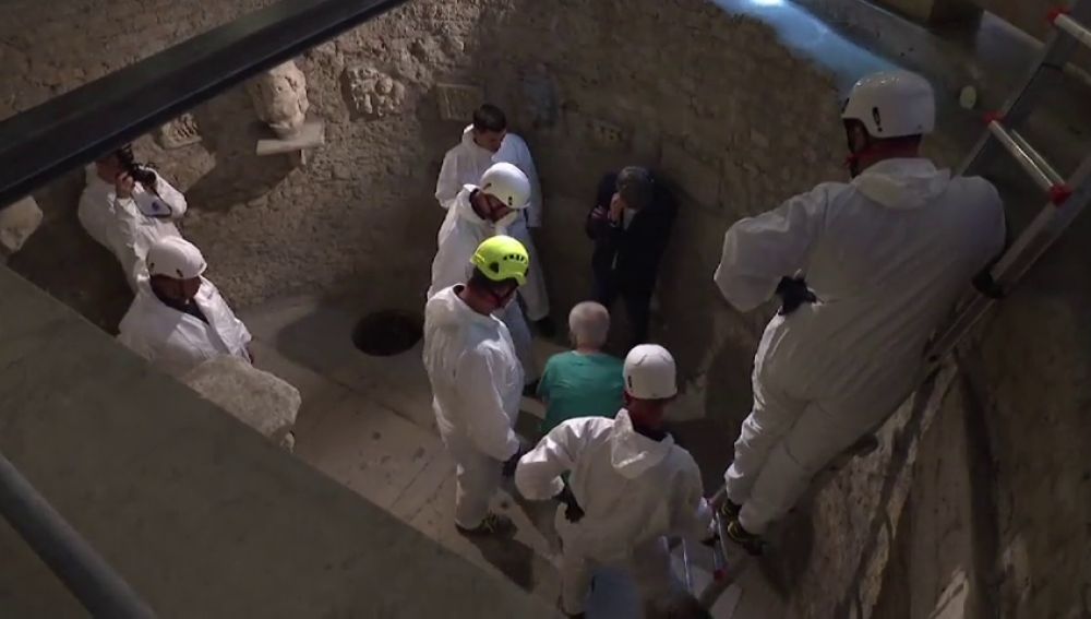 El Vaticano analiza los restos de dos osarios en busca de los cádaveres de dos princesas