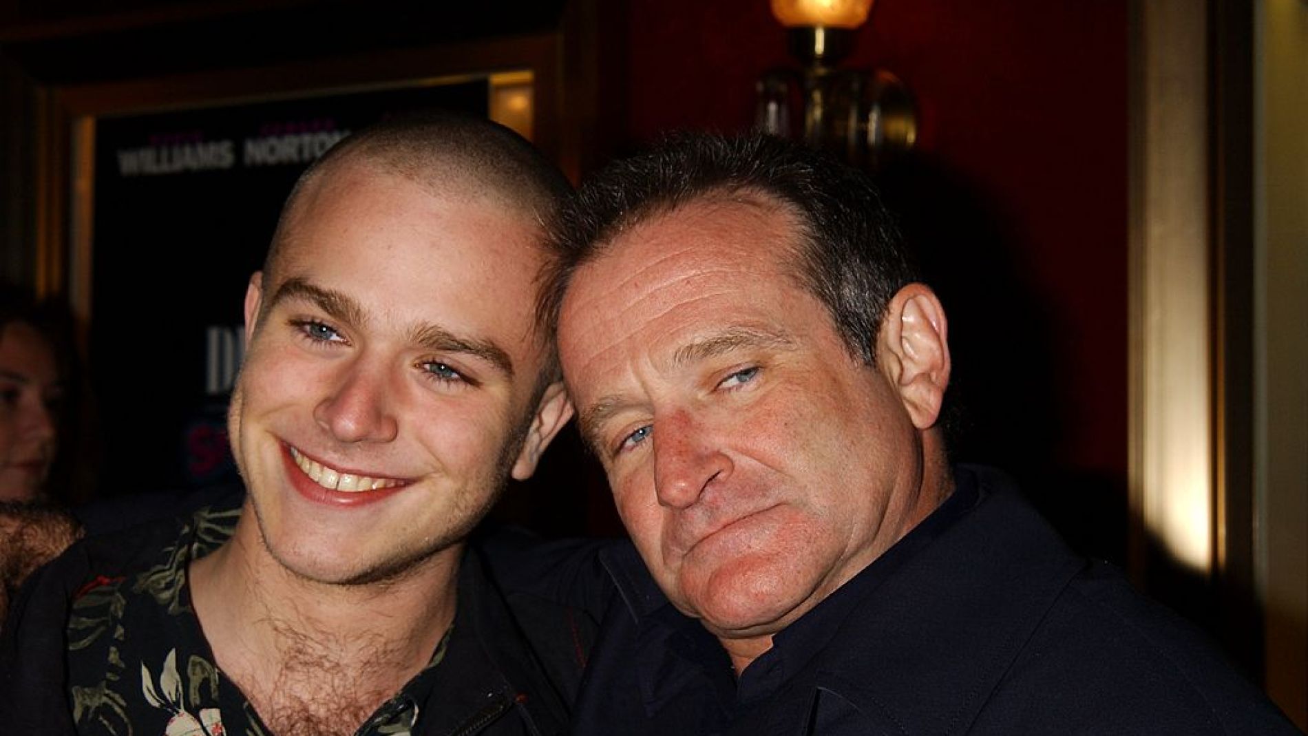 Zak junto a su padre, Robin Williams