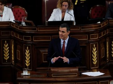 Pedro Sánchez en su investidura Pedro Sánchez en su investidura