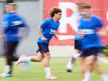 Antoine Griezmann en un entrenamiento con el FC Barcelona 