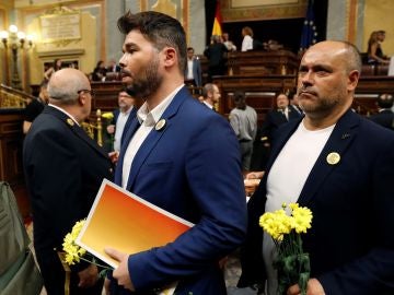 El portavoz de ERC, Gabriel Rufián, a su llegada al debate de investidura