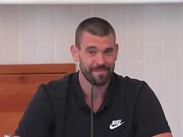 Marc Gasol, sobre lo que bebió en la celebración del anillo: "No era mango" Marc Gasol, sobre lo que bebió en la celebración del anillo: "No era mango"
