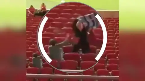 La escena viral que avergüenza a Brasil: agresión en la cara de un niño La escena viral que avergüenza a Brasil: agresión en la cara de un niño
