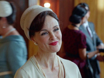 Silvia Marsó es Julia de Ruíz Lagasca en 'Velvet' 