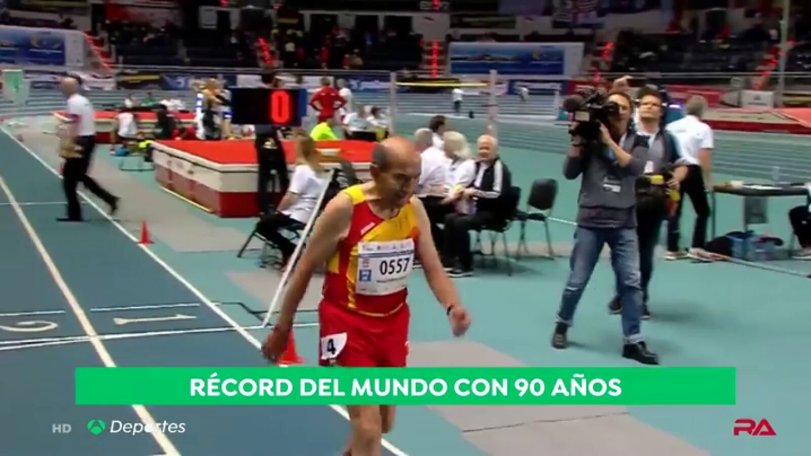 La increíble hazaña de Marcos Bermejo, campeón de España de 200, 400 y 800 metros con... ¡90 años!
