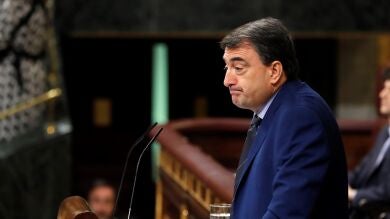 Esteban advierte a Sánchez de que 