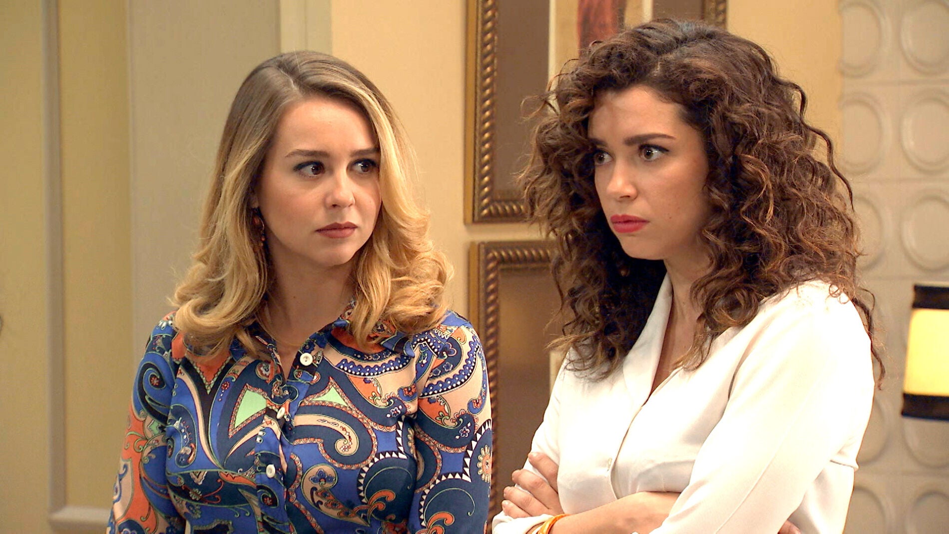 Amelia se enfrenta a Manolita por entrometerse en su relaci&oacute;n con Luisita
