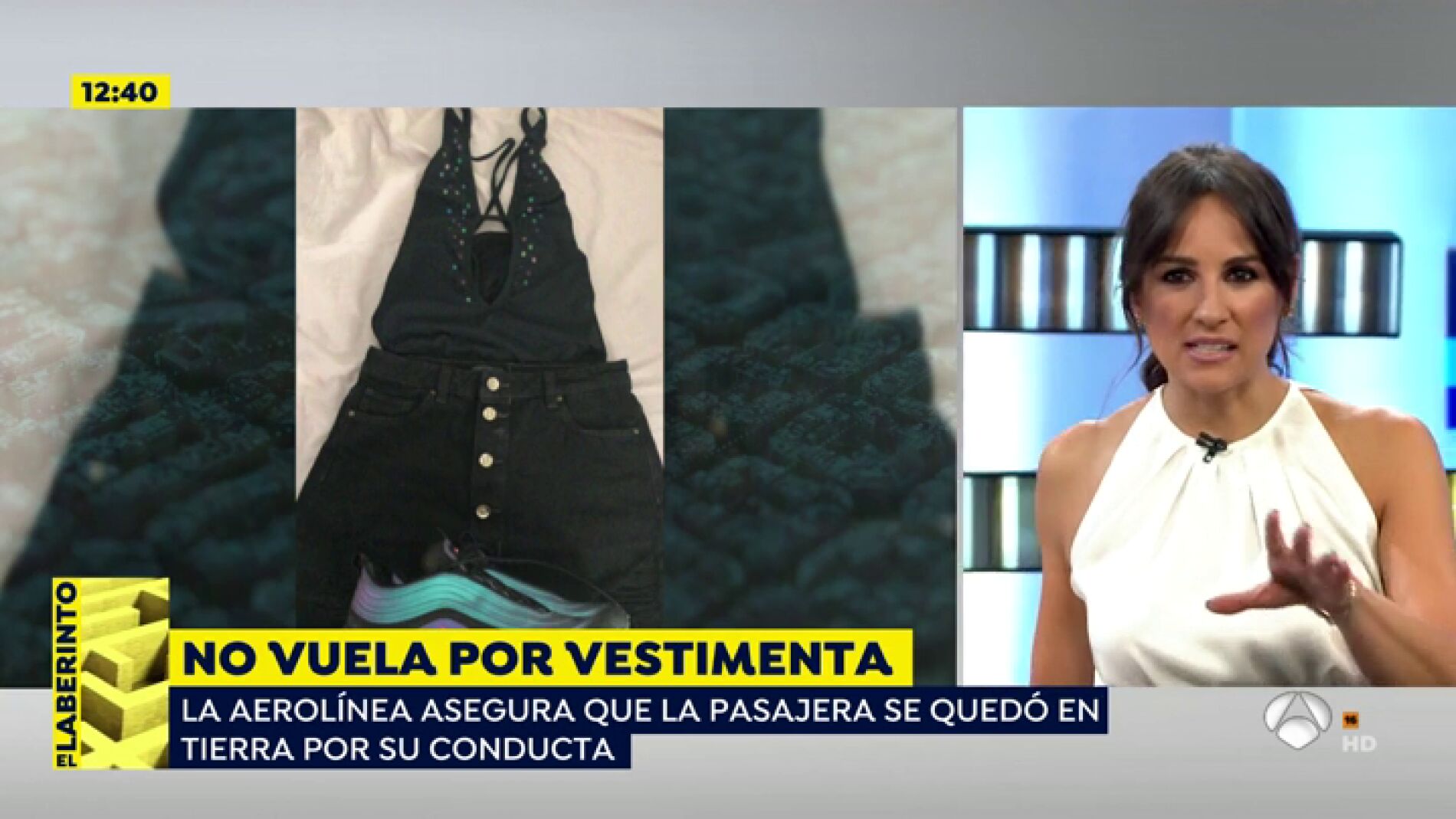 No la dejan volar por la vestimenta