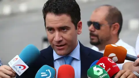 Teodoro García Egea responde a los periodistas Teodoro García Egea responde a los periodistas