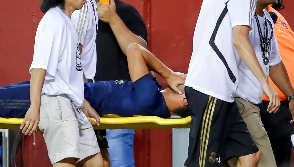 Asensio se marchó lesionado ante el Arsenal