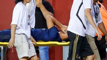 Asensio se marchó lesionado ante el Arsenal