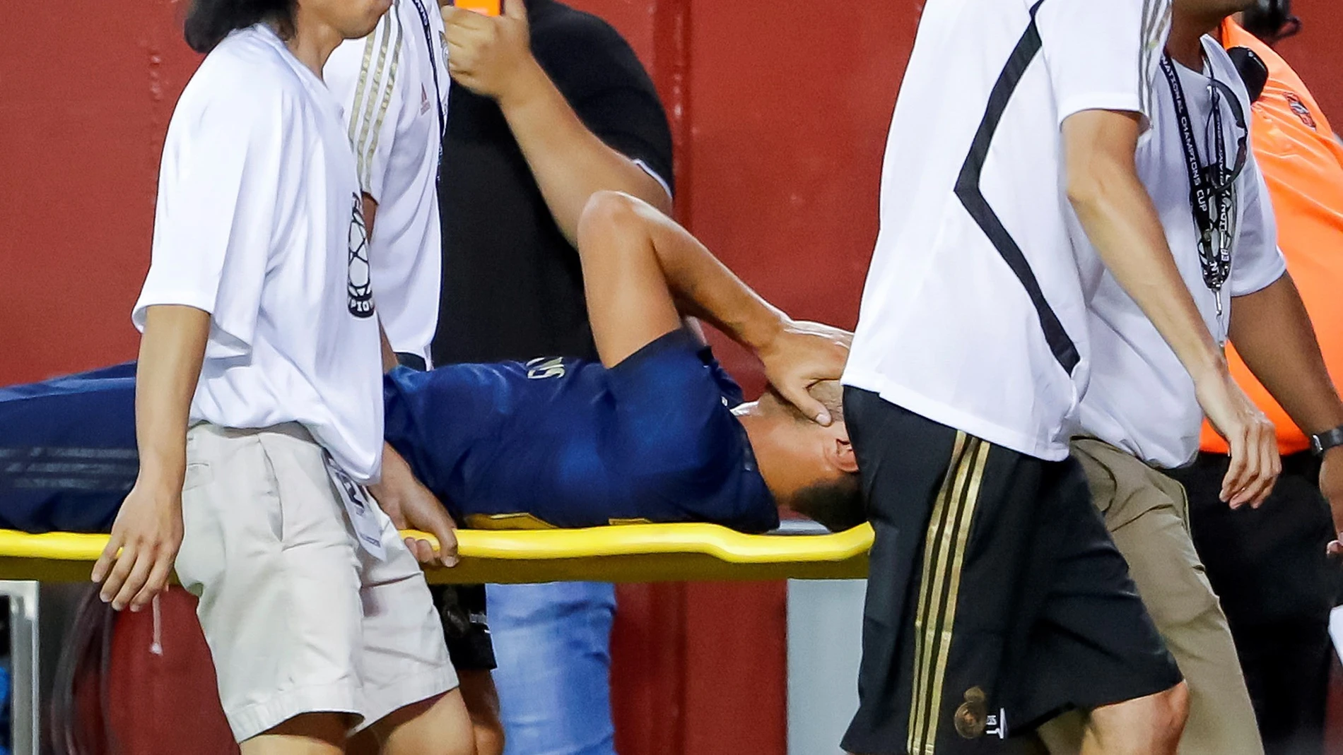 Asensio se marchó lesionado ante el Arsenal Asensio se marchó lesionado ante el Arsenal