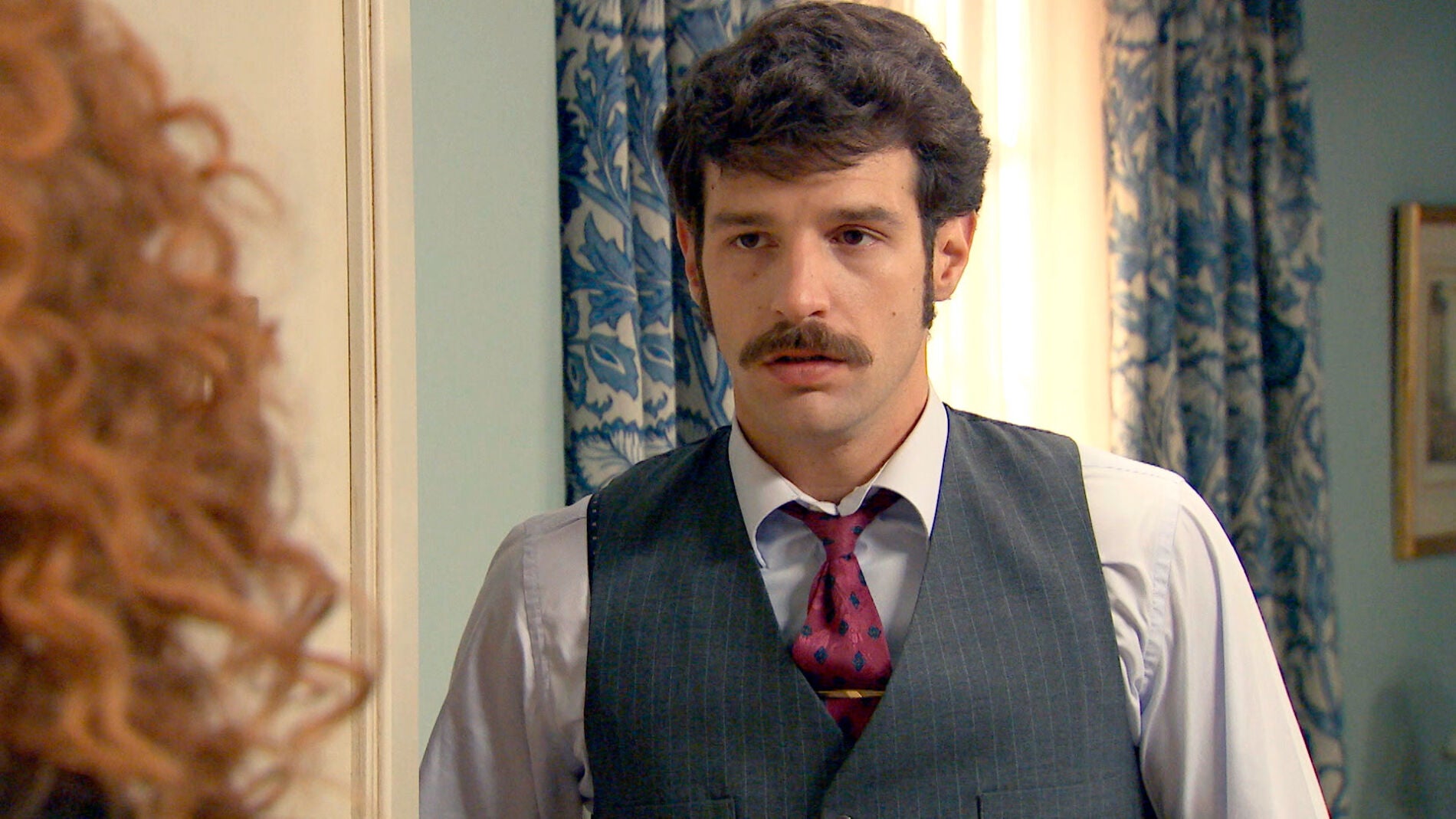 Carlos echa a Ana de su vida, para siempre