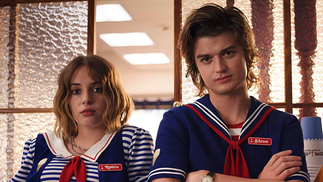 Maya Hawke y Joe Keery, Steve y Robin en 'Stranger Things 3' Maya Hawke y Joe Keery, Steve y Robin en 'Stranger Things 3'