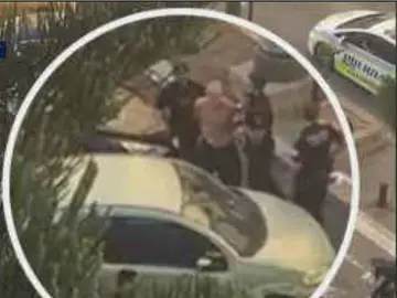 La Policía Nacional detiene a un joven que vendía droga en Estepona La Policía Nacional detiene a un joven que vendía droga en Estepona