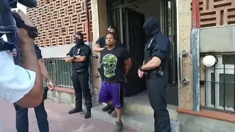 Los Mossos D` Esquadra detienen a nueve personas en una operación contra el tráfico de cocaína Los Mossos D` Esquadra detienen a nueve personas en una operación contra el tráfico de cocaína