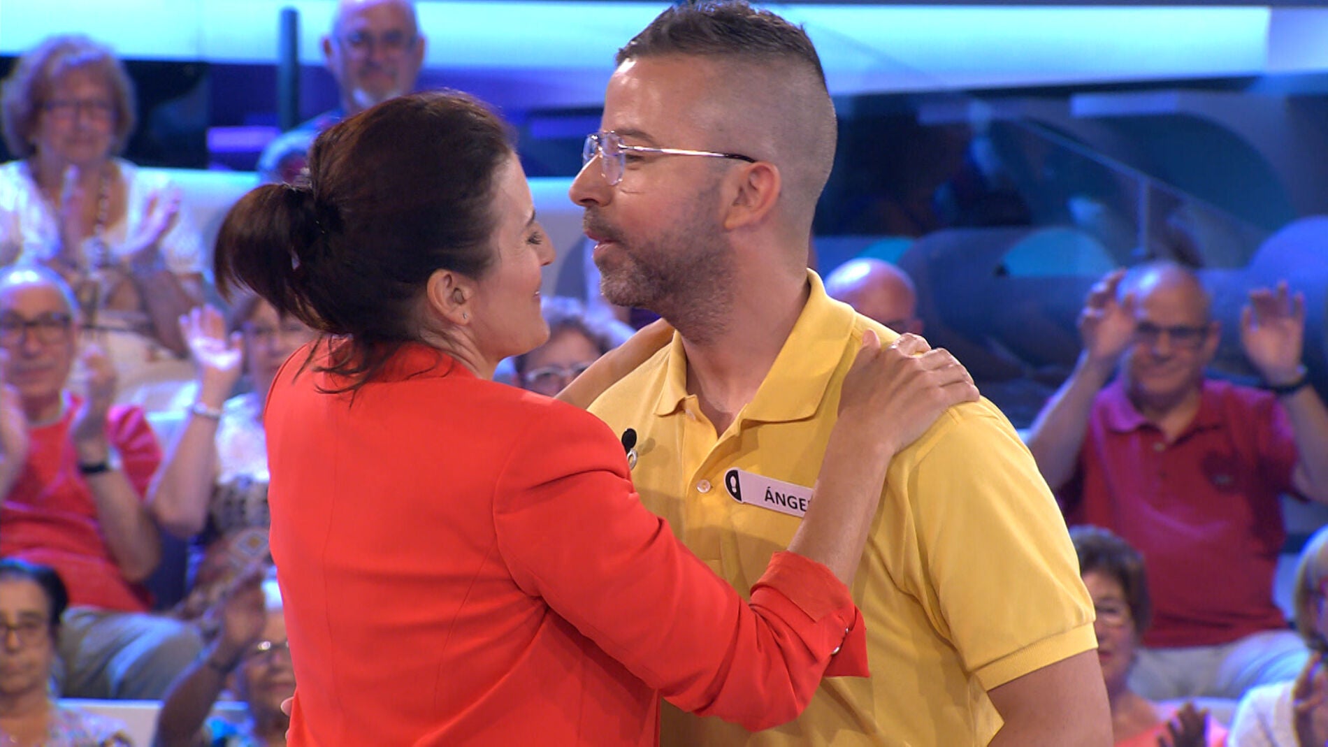 Silvia Abril, a un concursante: “Iba a besarte en la boca”