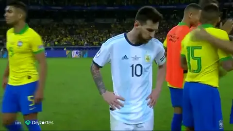 La Conmebol suspende a Messi tres meses por sus polémicas declaraciones en la pasada Copa América La Conmebol suspende a Messi tres meses por sus polémicas declaraciones en la pasada Copa América