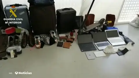 Detenida en Ibiza una banda organizada que robaba en viviendas Detenida en Ibiza una banda organizada que robaba en viviendas