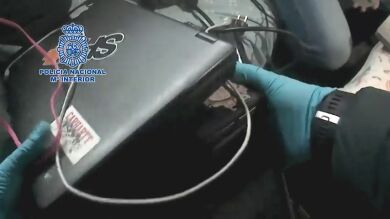 Pornografía infantil: Detenidas 24 personas, entre ellas una madre y su hijo que aportaba sus conocimientos informáticos