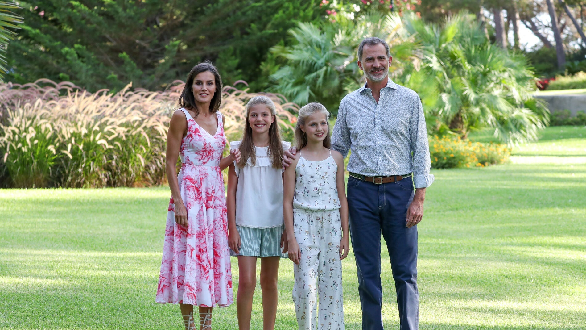 La Familia Real durante su posado en el palacio de Marivent 